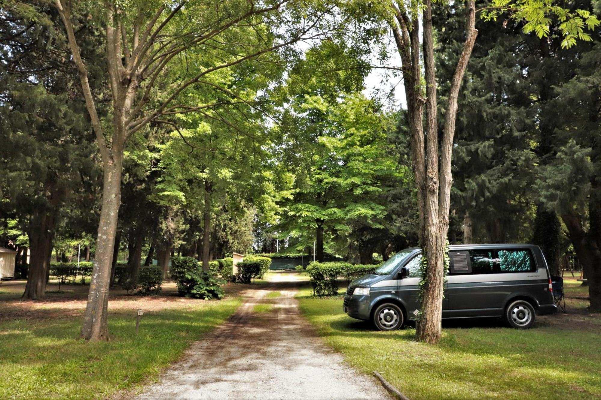 Camping Les Avignon - La Laune Villeneuve-lès-Avignon Eksteriør billede