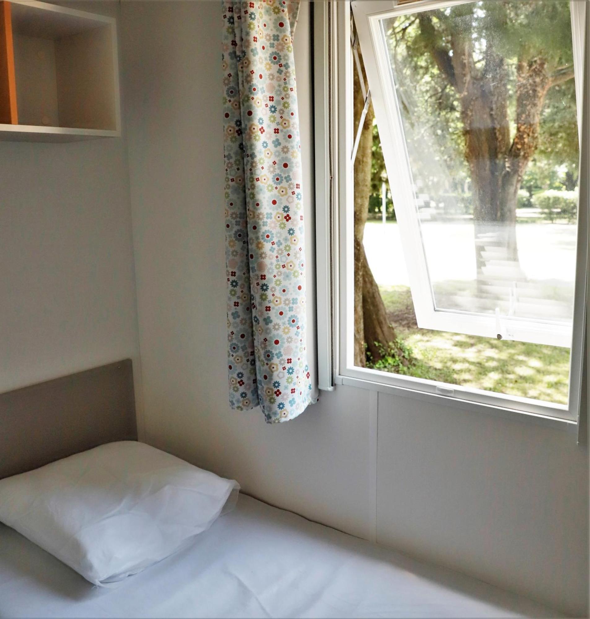 Camping Les Avignon - La Laune Villeneuve-lès-Avignon Eksteriør billede